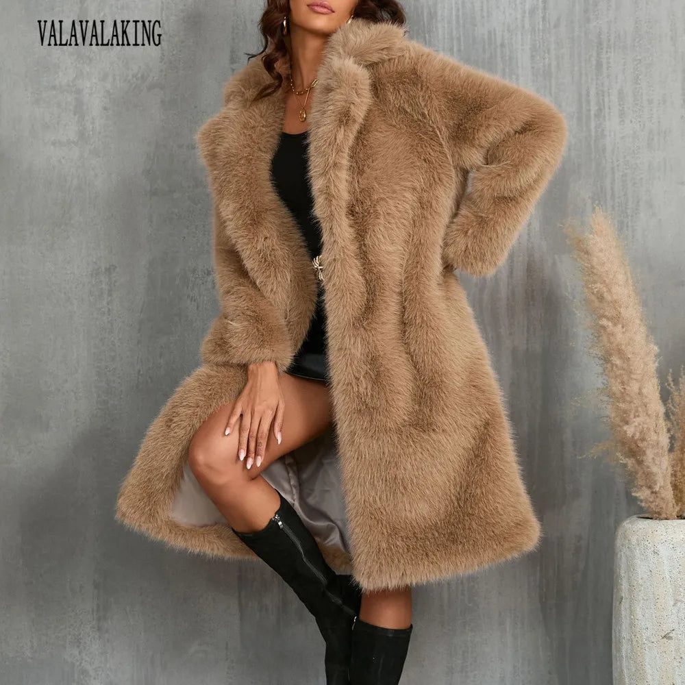 Cappotto lungo invernale in pelliccia sintetica